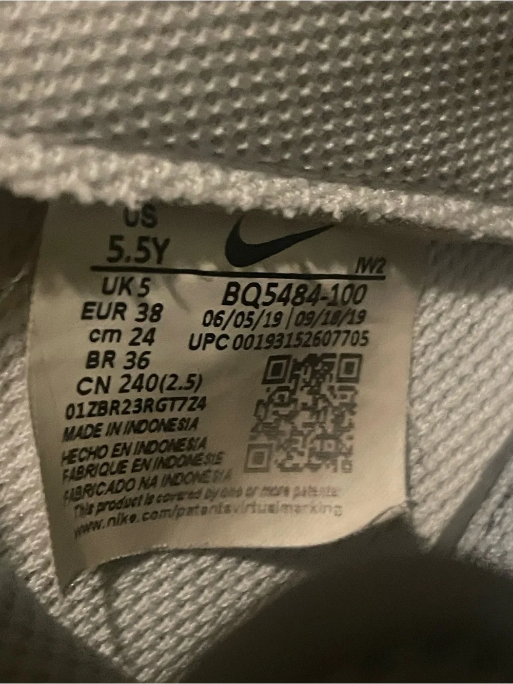 Nike White and Gray Kids Sneakers